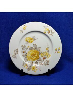 Yellow Roses Dinner Plate Mayfair Collection Castleton China Made in USA